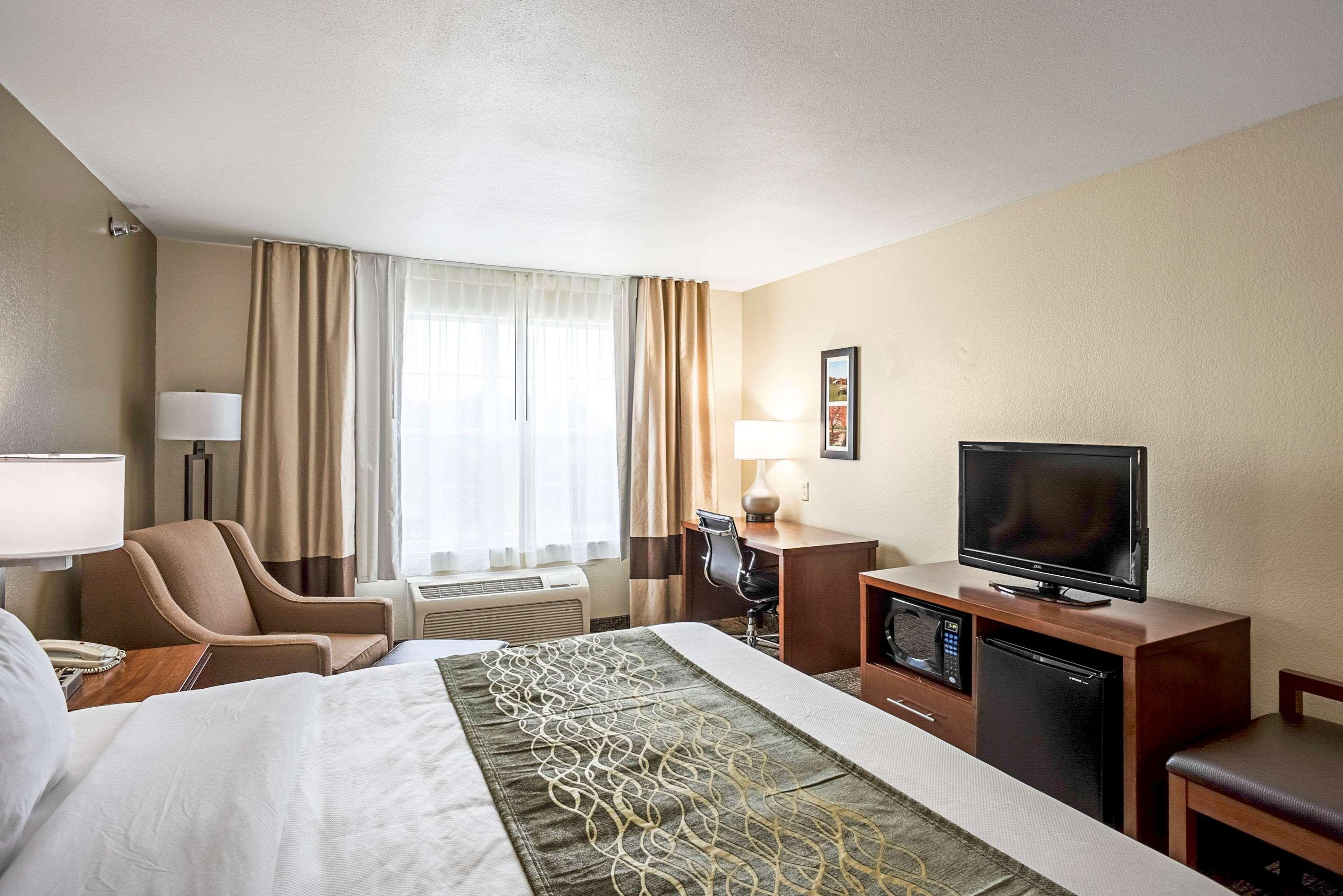 Comfort Inn&Suites Independence Buitenkant foto