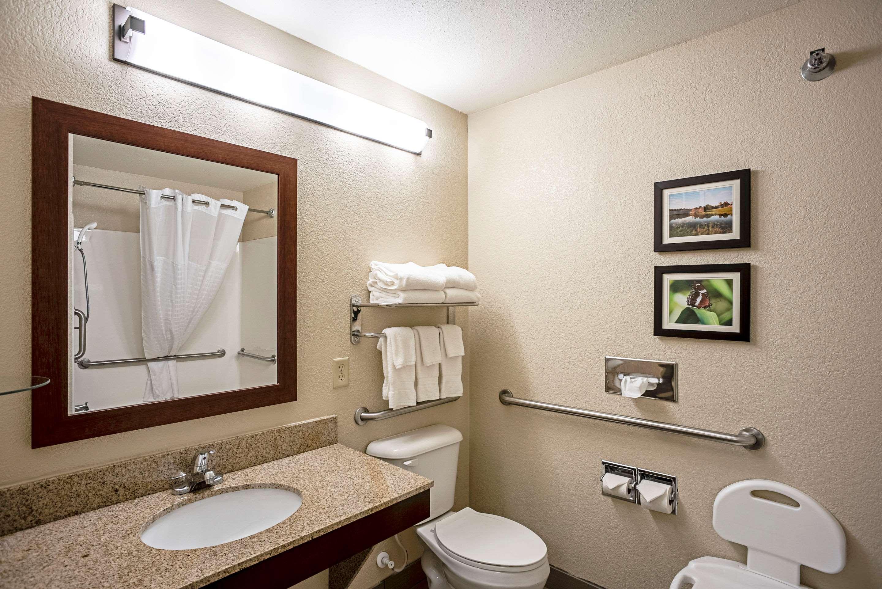 Comfort Inn&Suites Independence Buitenkant foto